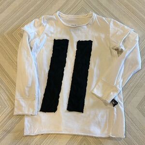 nununu Boys White Long Sleeve Top with Two Vertical Black Stripes - Size 4/5